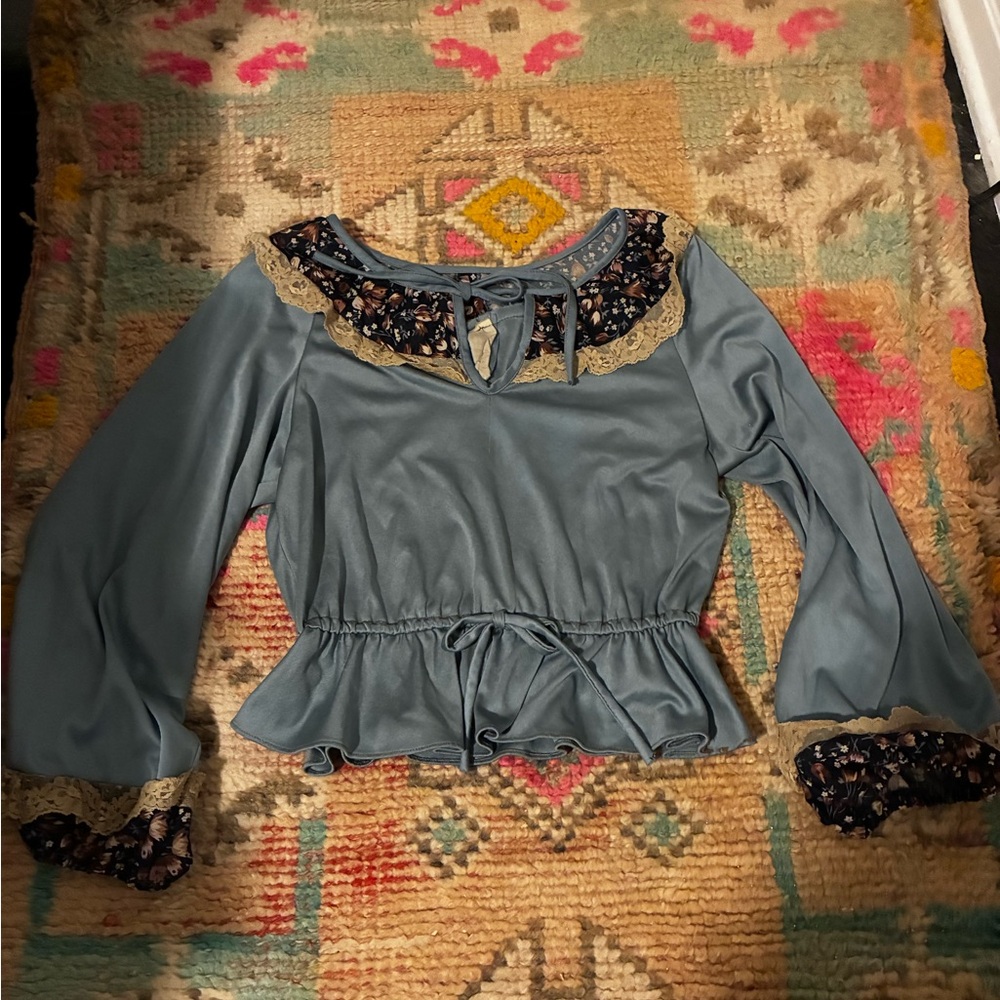Vintage Blue Floral Lace Women's Blouse